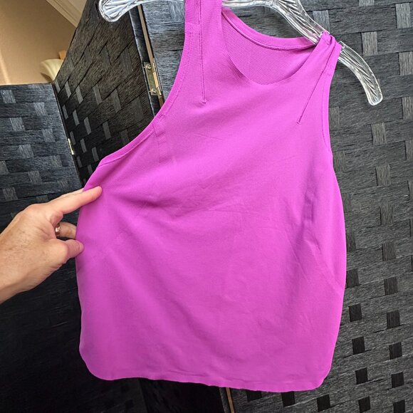 lululemon Lightweight Stretch Running Tank - Sz 6, Pink - Picture 2 of 6